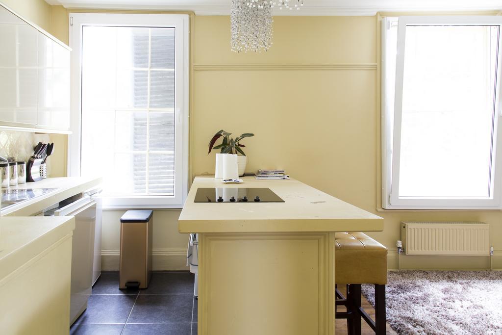 Cambridge City Apartments Bagian luar foto